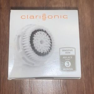 Clarisonic | SensitiveSkin brush head replacement